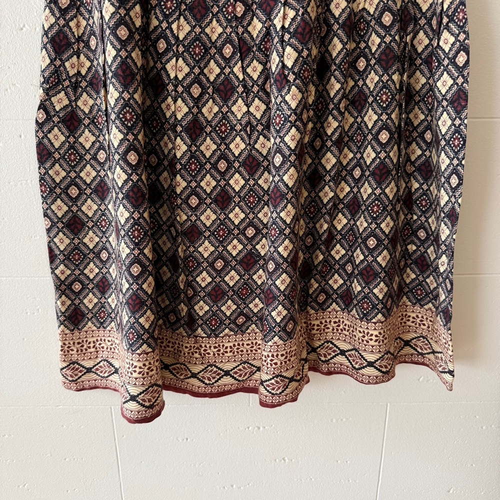 Vintage 70s | Flowy Pleated Midi Skirt Geometric Print Boho | Size Large - Picture 6 of 7